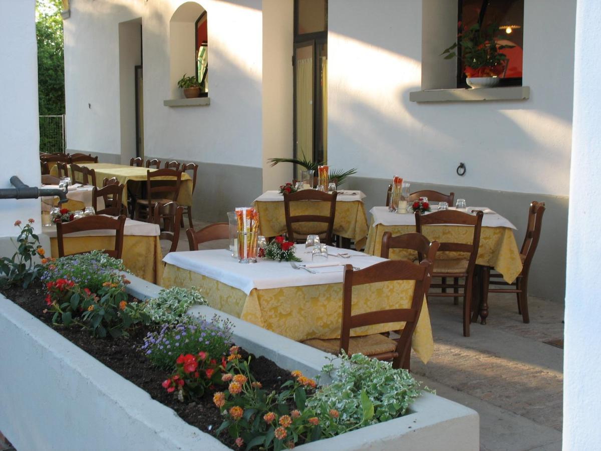 Hotel Riviera Ristorante La Briciola Novellara Екстер'єр фото